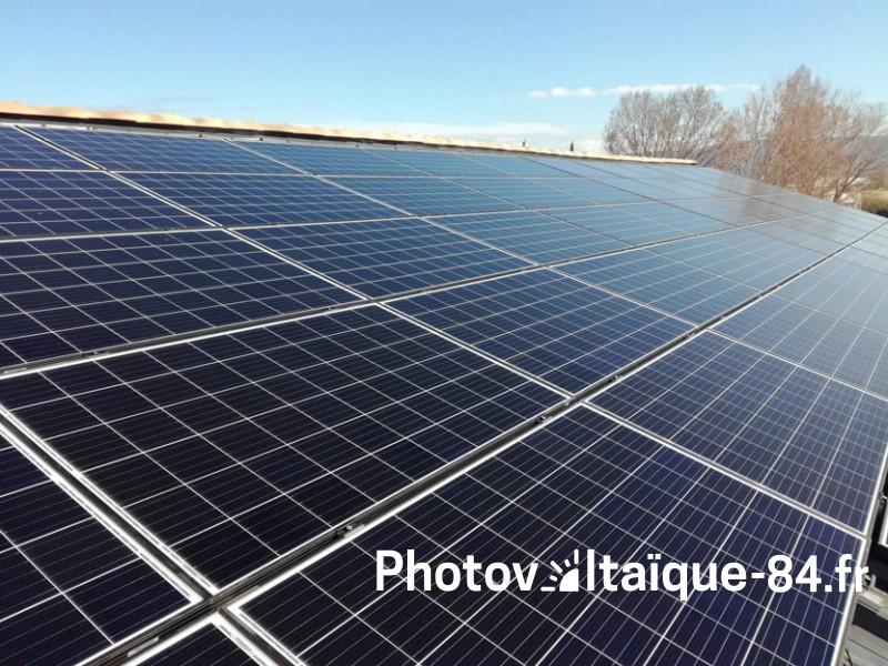 Le Thor installation photovoltaique dans le Vaucluse